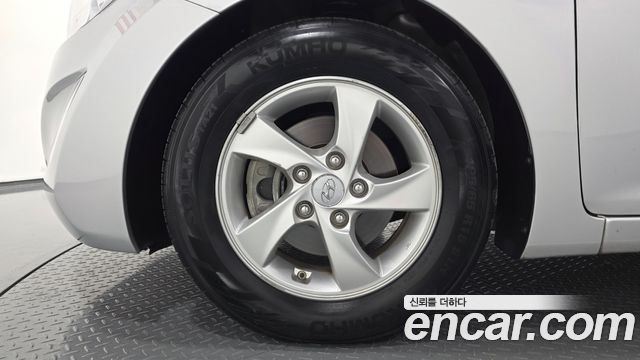 Hyundai AVANTE 2015 — photo 5