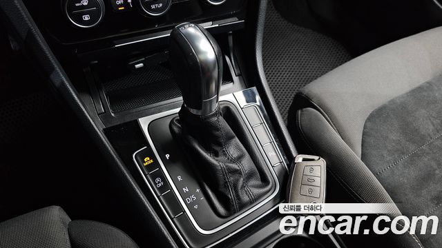 Volkswagen Golf 2014 — photo 12