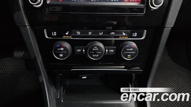 Volkswagen Golf 2014 — photo 24