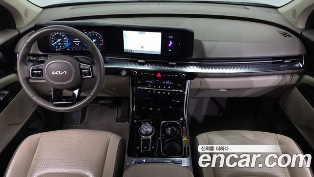 Kia Canival 2023 — photo 10