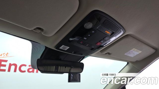 Kia Canival 2023 — photo 23