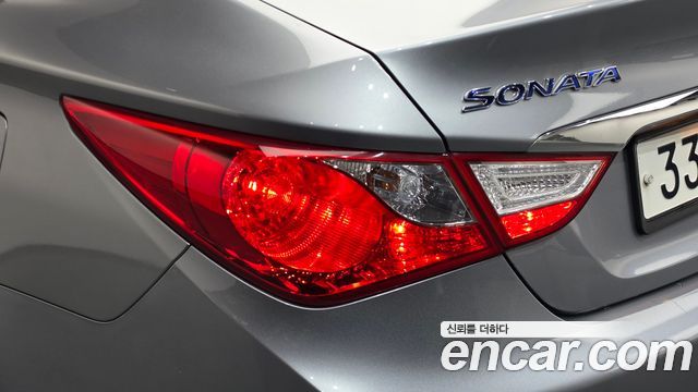 Hyundai Sonata 2015 — photo 9