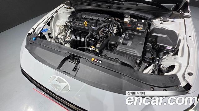 Hyundai AVANTE 2025 — photo 6