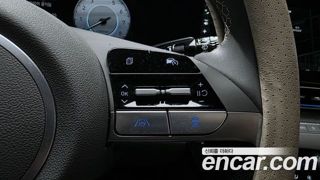 Hyundai AVANTE 2025 — photo 16