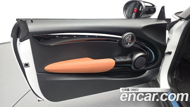 Mini Cooper 2024 — photo 15