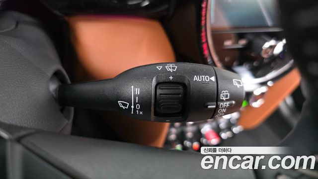 Mini Cooper 2024 — photo 28