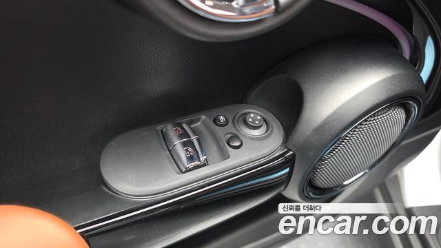 Mini Cooper 2024 — photo 30