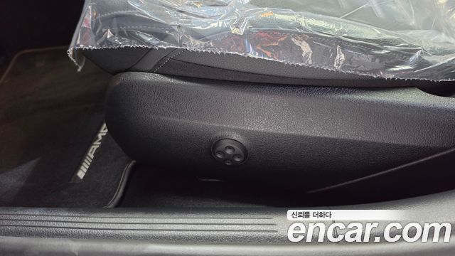 Mercedes-Benz C-Class 2024 — photo 31