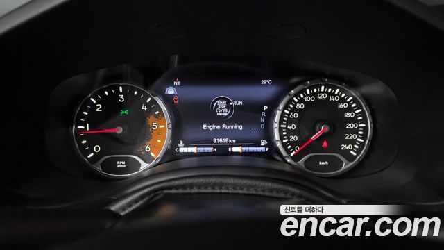Jeep Renegade 2016 — photo 8