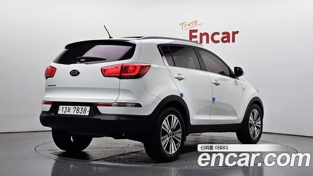 Kia Sportage 2016 — photo 2