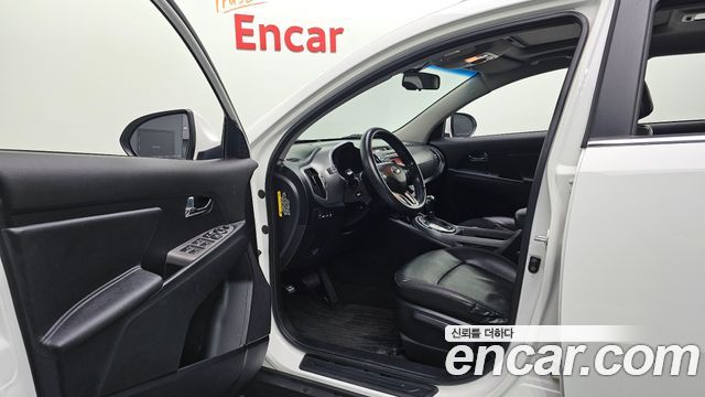 Kia Sportage 2016 — photo 10