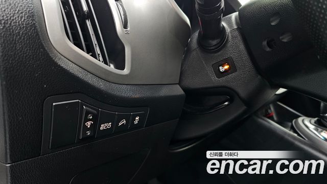 Kia Sportage 2016 — photo 13