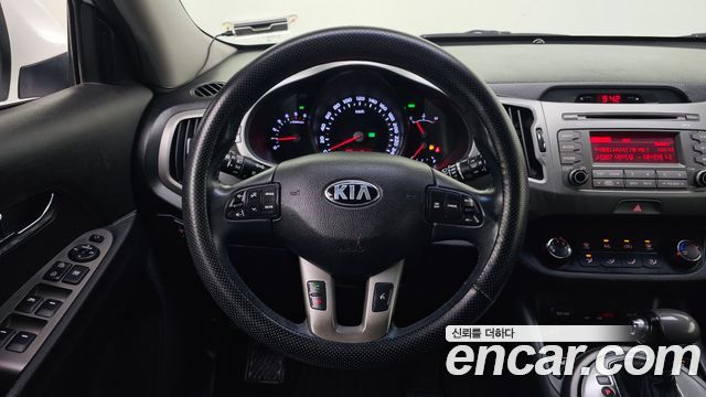 Kia Sportage 2016 — photo 14