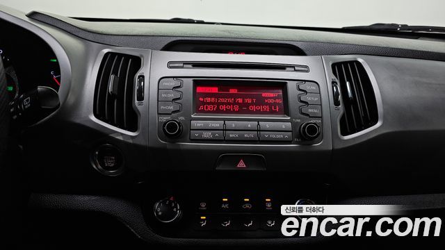 Kia Sportage 2016 — photo 15