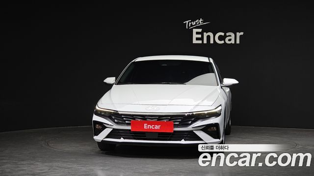 Hyundai AVANTE 2024 — photo 3