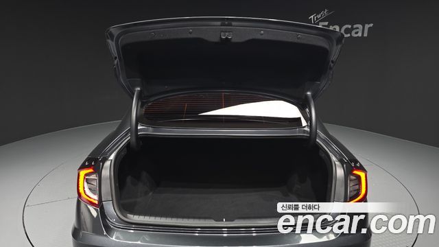 Hyundai Sonata 2023 — photo 26