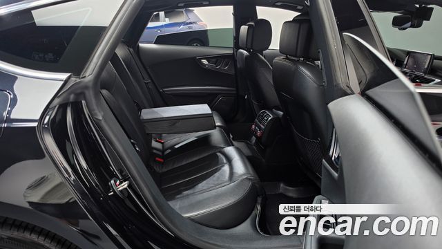 Audi S7 2013 — photo 12