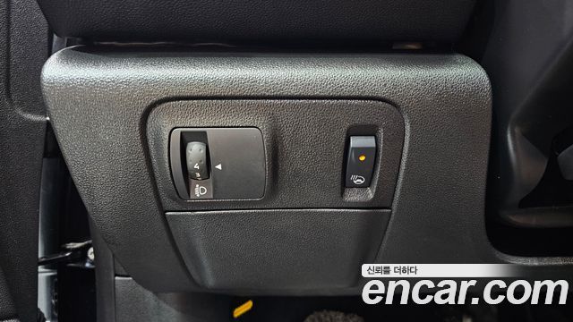 Renault Korea SM6 2020 — photo 22
