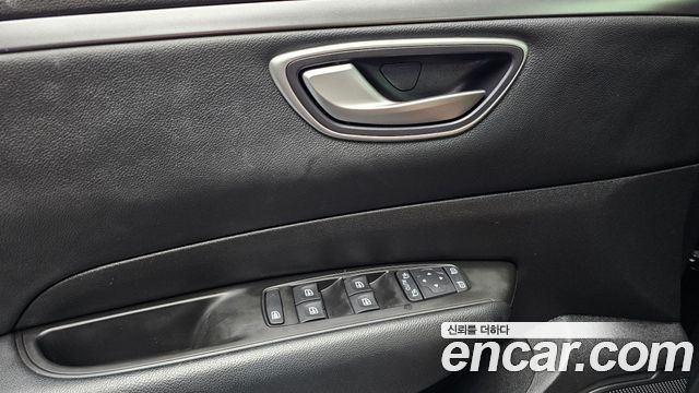 Renault Korea SM6 2020 — photo 29