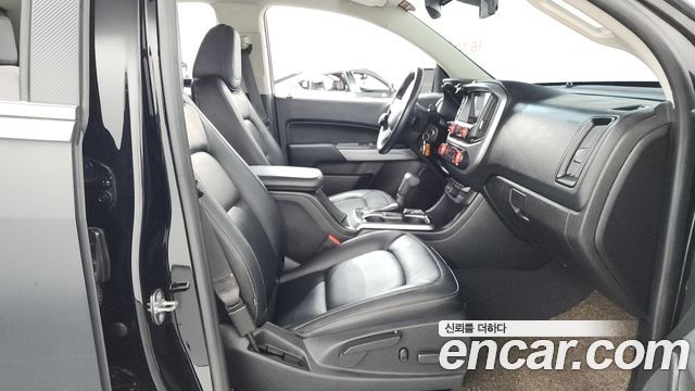 Chevrolet Korea Colorado 2020 — photo 11