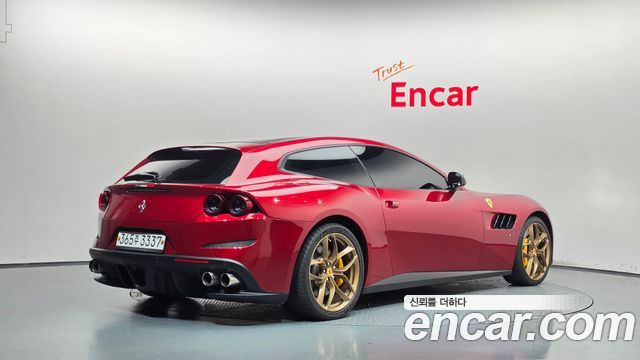 Ferrari GTC4 Lusso 2019 — photo 2