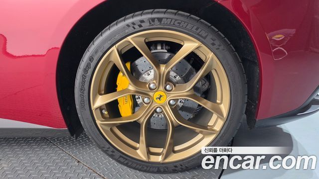 Ferrari GTC4 Lusso 2019 — photo 7
