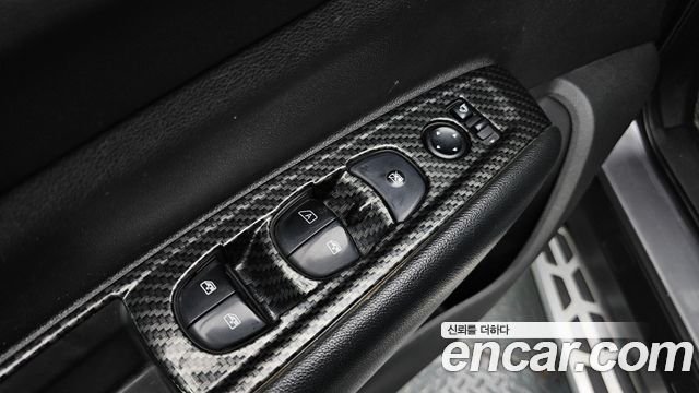 Renault Korea QM6 2017 — photo 29
