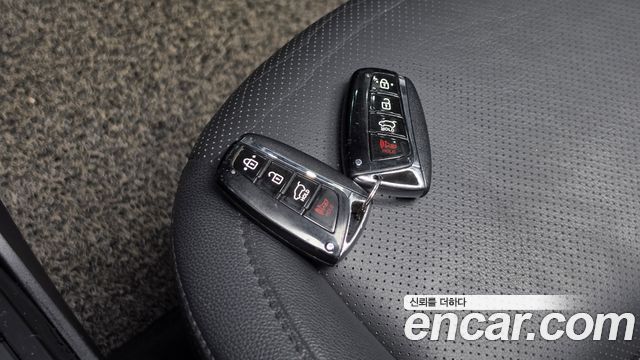 Hyundai Santafe 2015 — photo 29