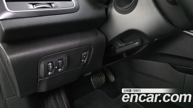 Renault Korea SM6 2016 — photo 13