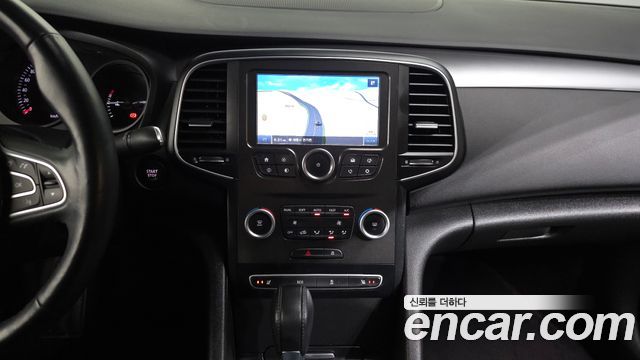 Renault Korea SM6 2016 — photo 15