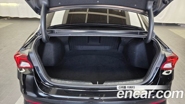 Kia K5 2022 — photo 26