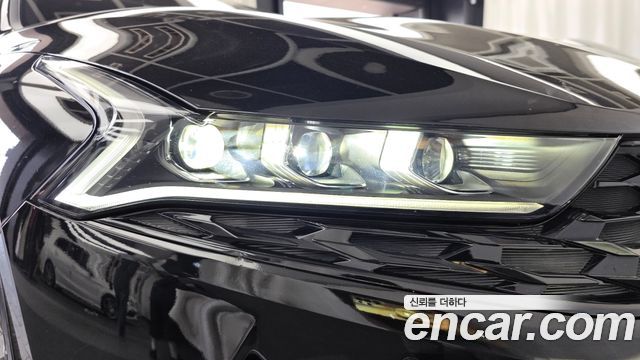 Kia K5 2022 — photo 8