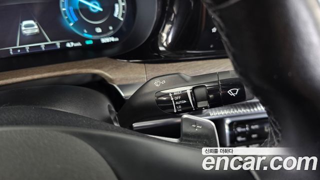 Kia K5 2022 — photo 27