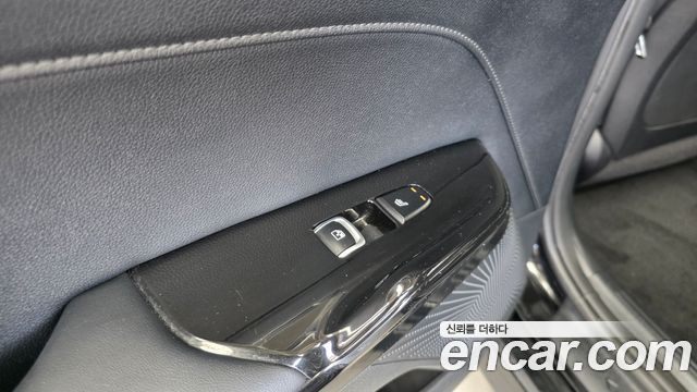 Kia K5 2022 — photo 29