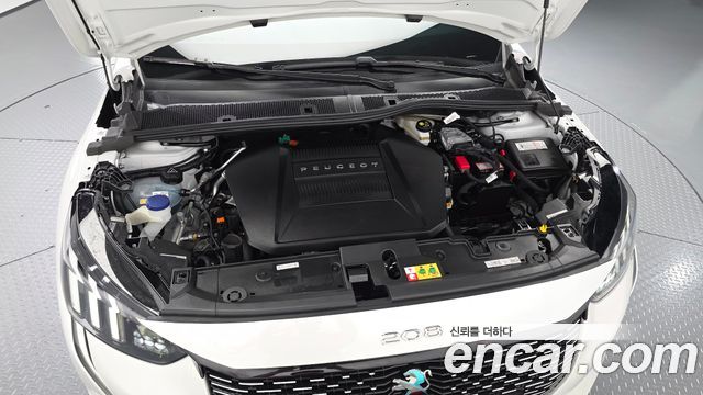 Peugeot 208 2022 — photo 6