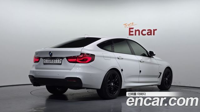 BMW Gran Turismo 2020 — photo 2