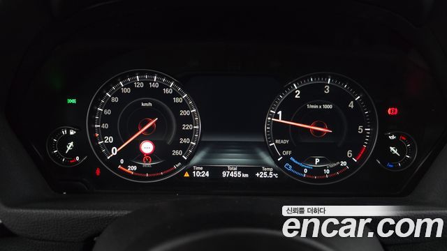 BMW Gran Turismo 2020 — photo 11