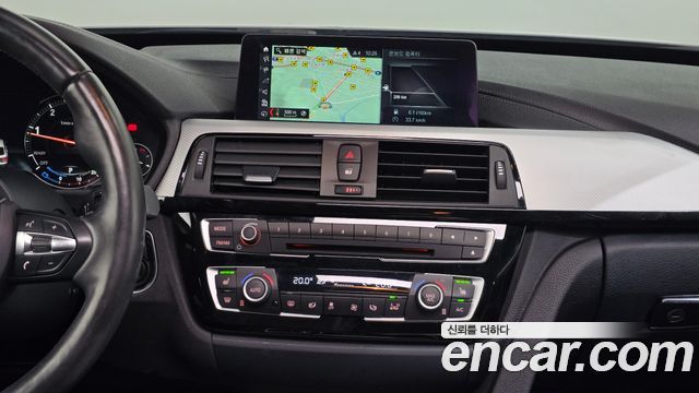 BMW Gran Turismo 2020 — photo 19
