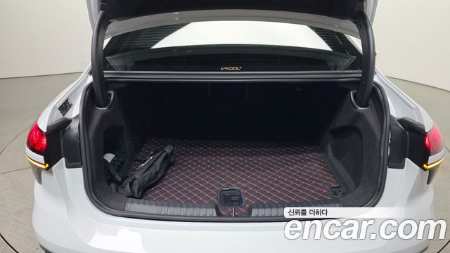 Audi A6 2026 — photo 33