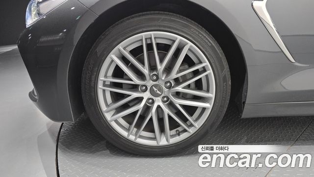Genesis G70 2019 — photo 5