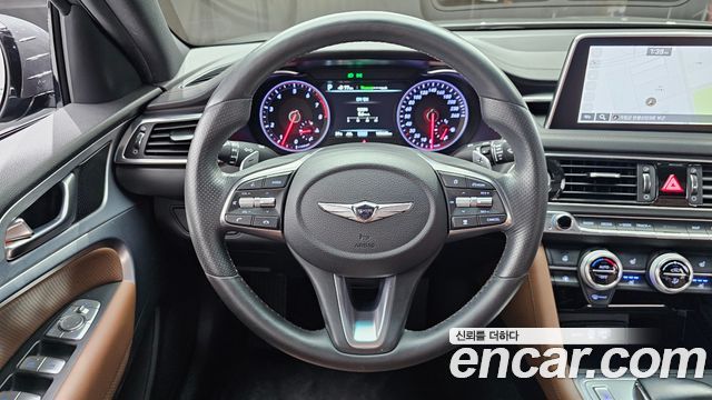 Genesis G70 2019 — photo 19