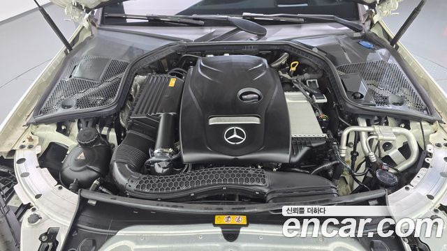 Mercedes-Benz C-Class 2017 — photo 6