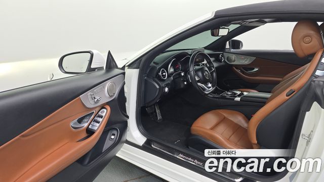 Mercedes-Benz C-Class 2017 — photo 10