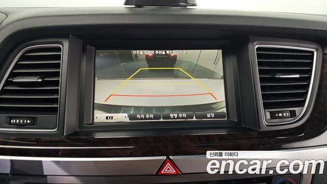 Hyundai Genesis 2016 — photo 13