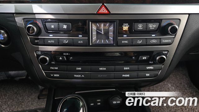 Hyundai Genesis 2016 — photo 14