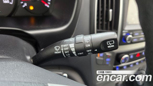 Hyundai Starex 2021 — photo 26