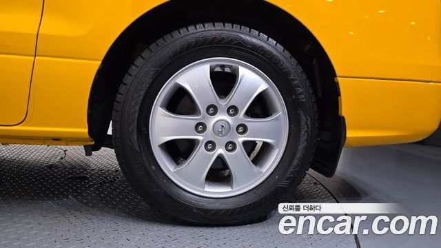 Hyundai Starex 2021 — photo 7