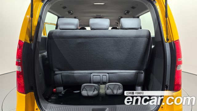 Hyundai Starex 2021 — photo 30
