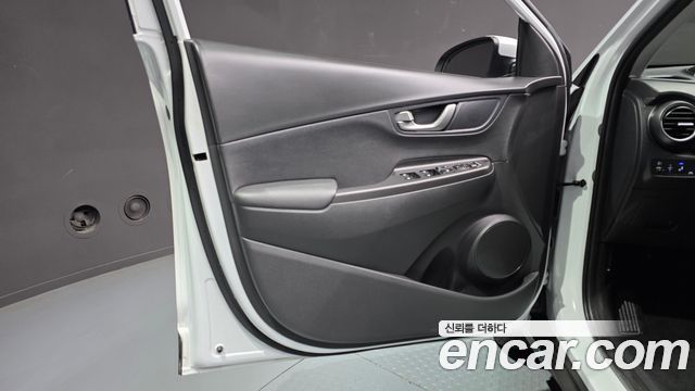 Hyundai Kona 2020 — photo 14