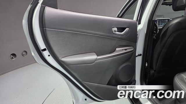 Hyundai Kona 2020 — photo 15